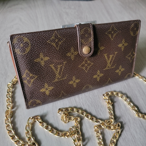 RARE Authentic Louis Vuitton Monogram Long Wallet - Picture 1 of 17